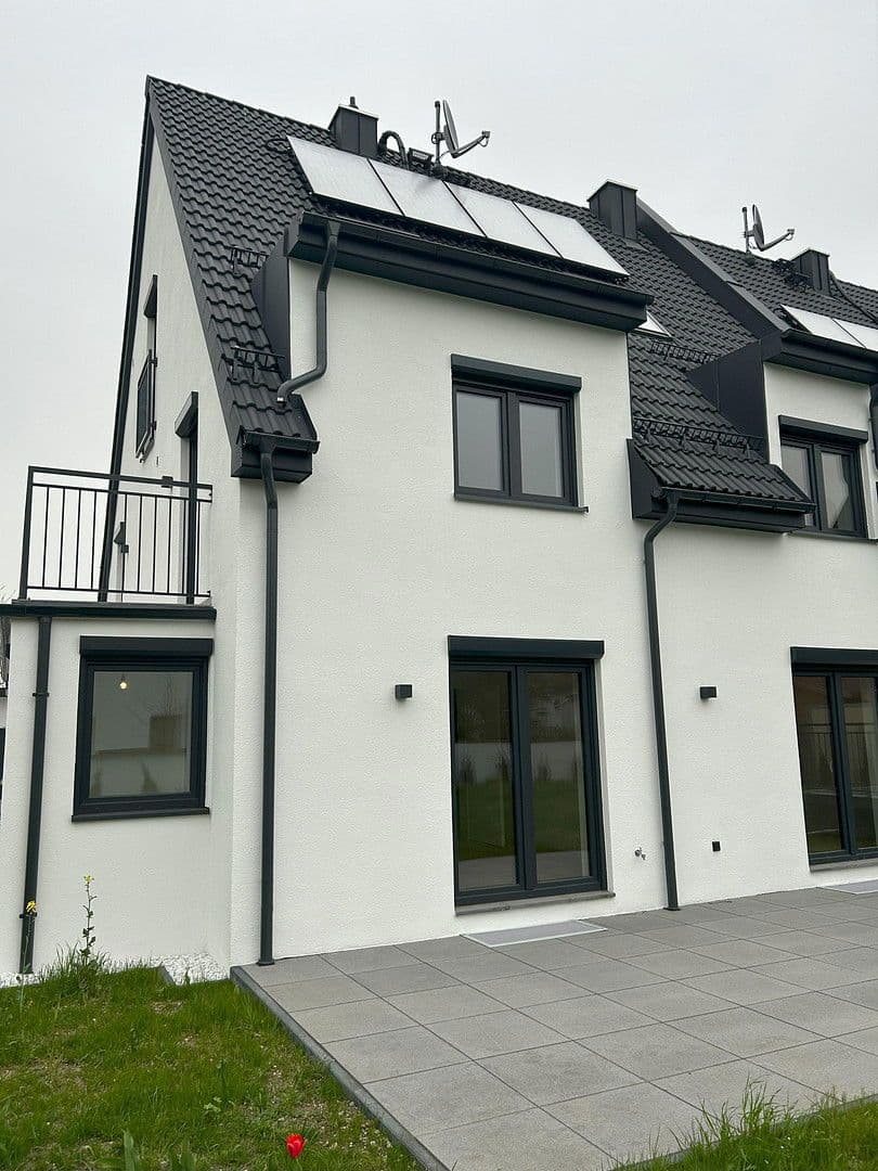 Prenájom bytu 1-izbový 40 m², Kilihofstr. 2, München, Bavorsko Prenájom bytu 1-izbový 40 m², Kilihofstr. 2, München, Bavorsko