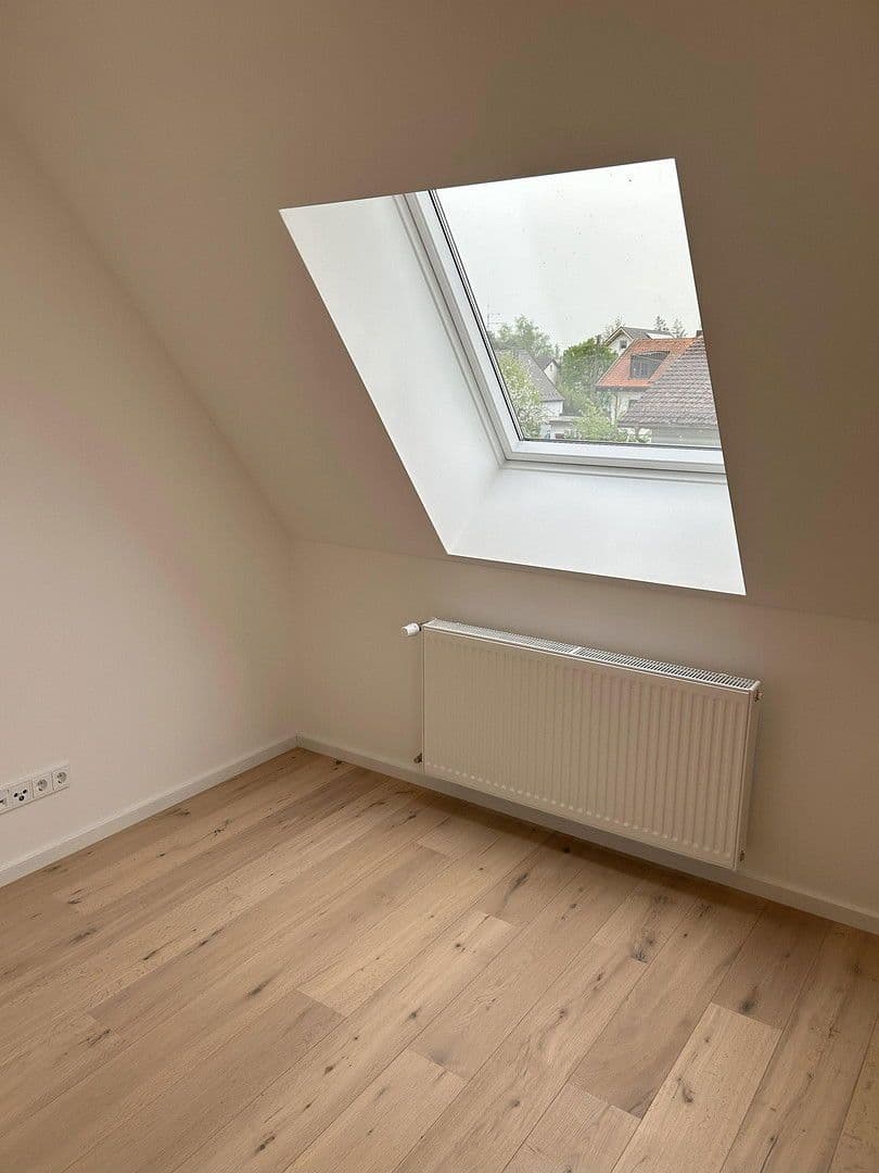 Prenájom bytu 1-izbový 40 m², Kilihofstr. 2, München, Bavorsko Prenájom bytu 1-izbový 40 m², Kilihofstr. 2, München, Bavorsko