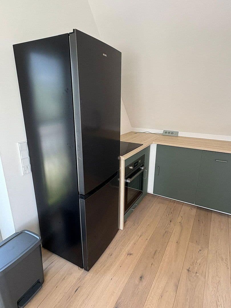 Prenájom bytu 1-izbový 40 m², Kilihofstr. 2, München, Bavorsko Prenájom bytu 1-izbový 40 m², Kilihofstr. 2, München, Bavorsko