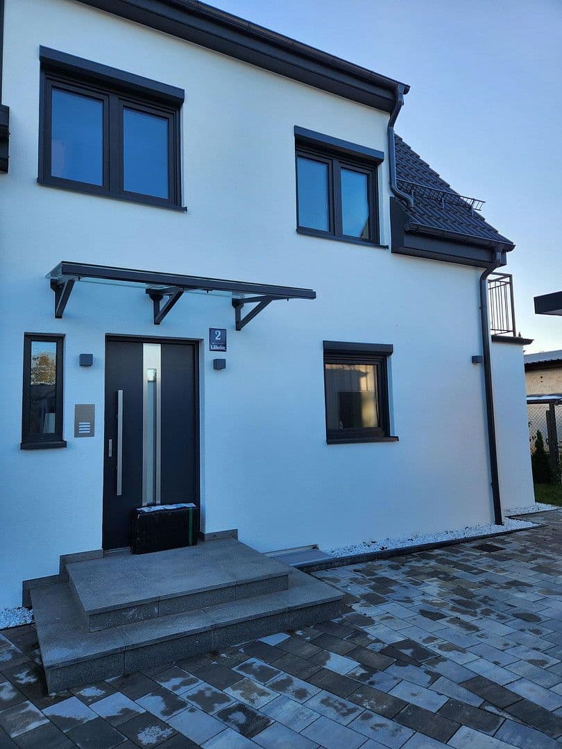 Prenájom bytu 1-izbový 40 m², Kilihofstr. 2, München, Bavorsko Prenájom bytu 1-izbový 40 m², Kilihofstr. 2, München, Bavorsko