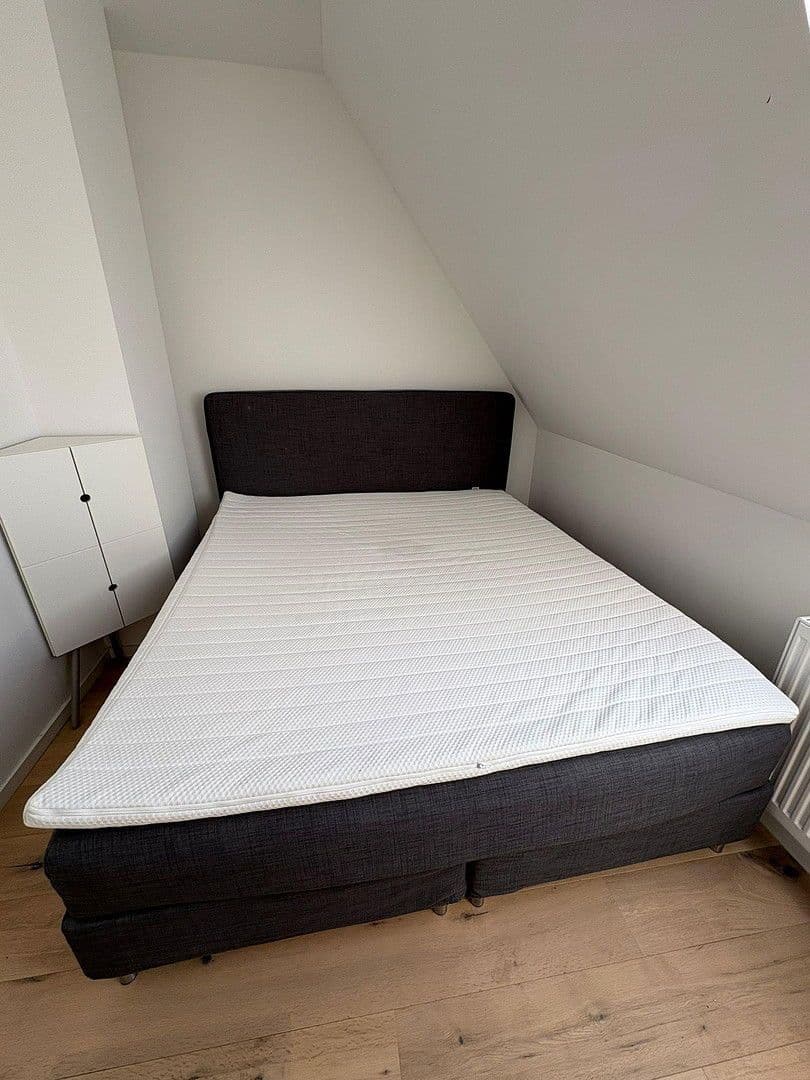 Prenájom bytu 1-izbový 40 m², Kilihofstr. 2, München, Bavorsko Prenájom bytu 1-izbový 40 m², Kilihofstr. 2, München, Bavorsko