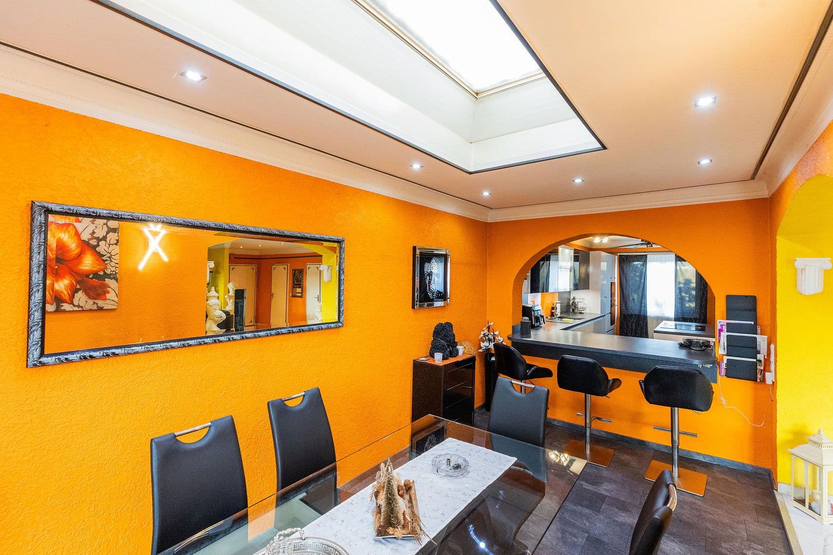 Predaj domu 252 m², pozemek 250 m², Mannheim, Bádensko-Wurttembersko Predaj domu 252 m², pozemek 250 m², Mannheim, Bádensko-Wurttembersko