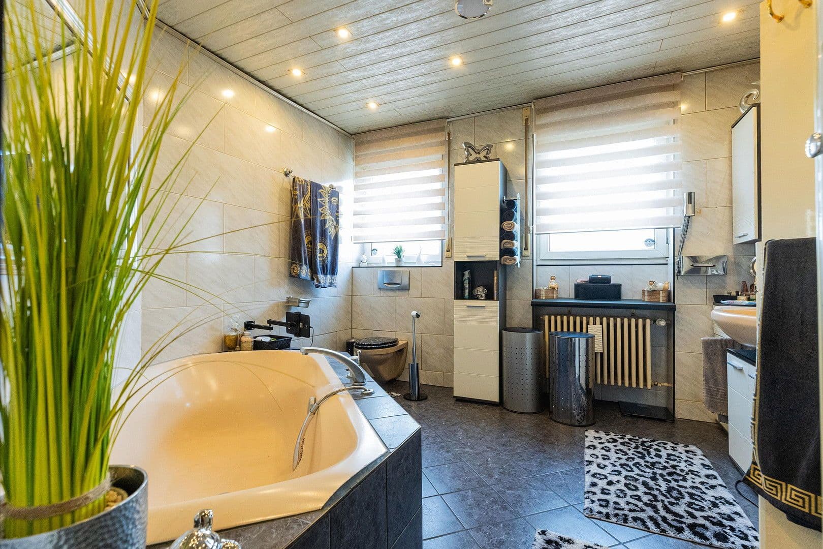 Predaj domu 252 m², pozemek 250 m², Mannheim, Bádensko-Wurttembersko Predaj domu 252 m², pozemek 250 m², Mannheim, Bádensko-Wurttembersko