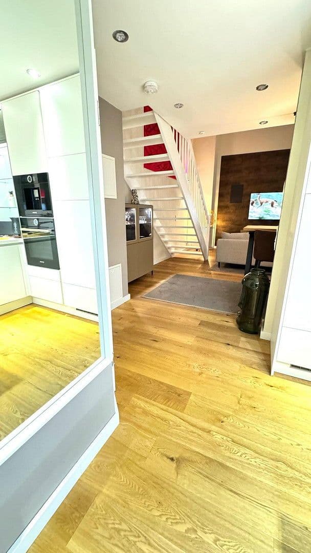 Prenájom bytu 2-izbový 56 m², Friedrich Staude Strasse. 2, Zwickau, Sasko Prenájom bytu 2-izbový 56 m², Friedrich Staude Strasse. 2, Zwickau, Sasko