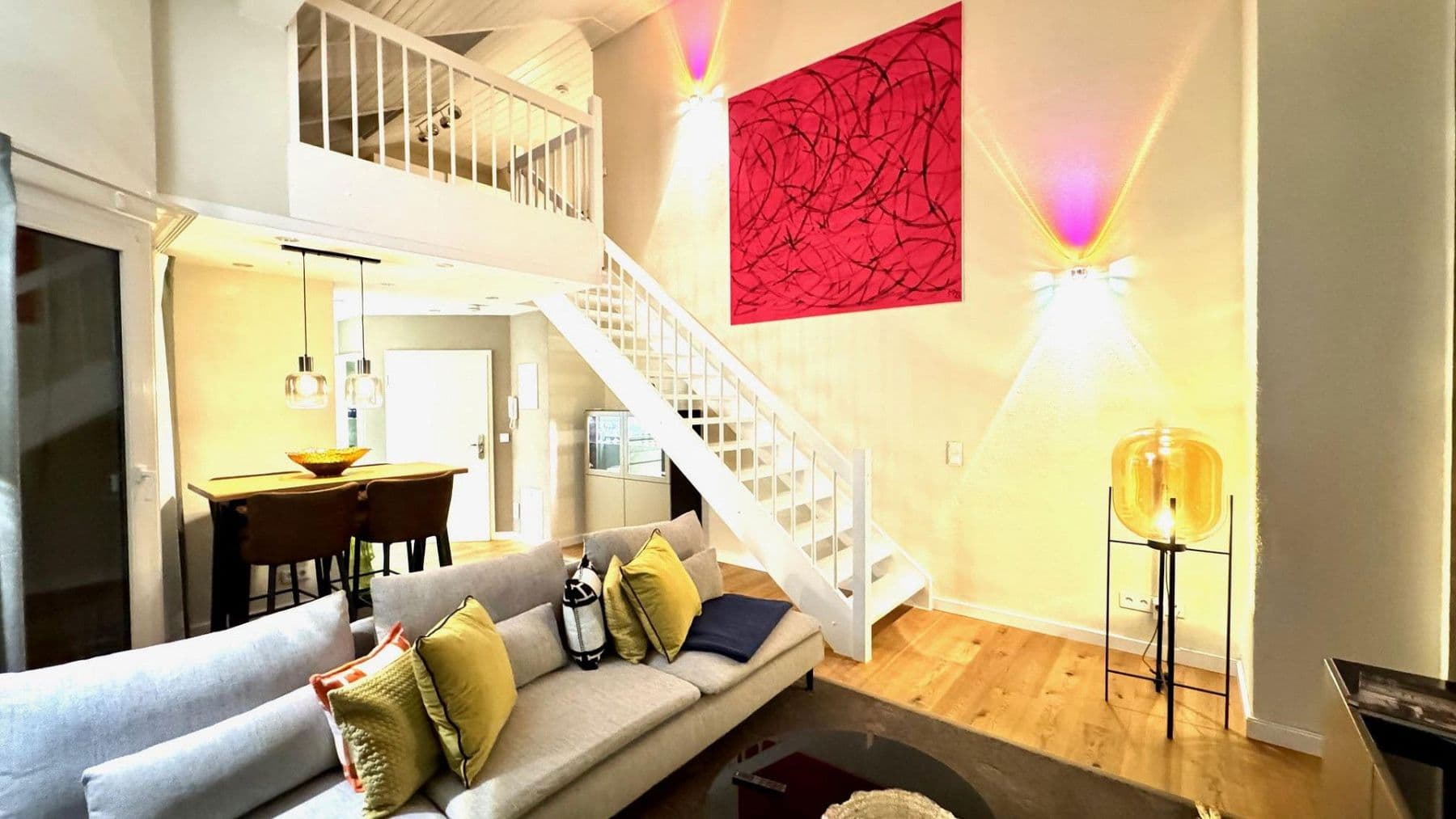 Prenájom bytu 2-izbový 56 m², Friedrich Staude Strasse. 2, Zwickau, Sasko Prenájom bytu 2-izbový 56 m², Friedrich Staude Strasse. 2, Zwickau, Sasko