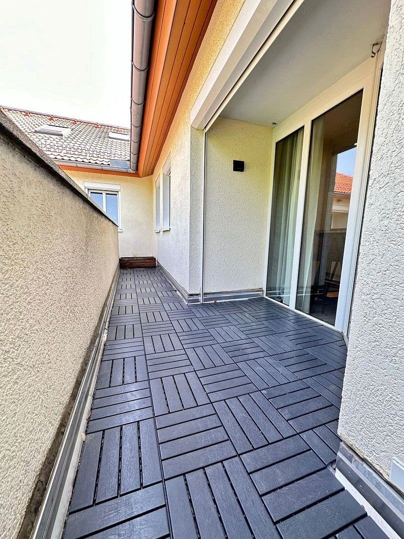 Prenájom bytu 2-izbový 56 m², Friedrich Staude Strasse. 2, Zwickau, Sasko Prenájom bytu 2-izbový 56 m², Friedrich Staude Strasse. 2, Zwickau, Sasko