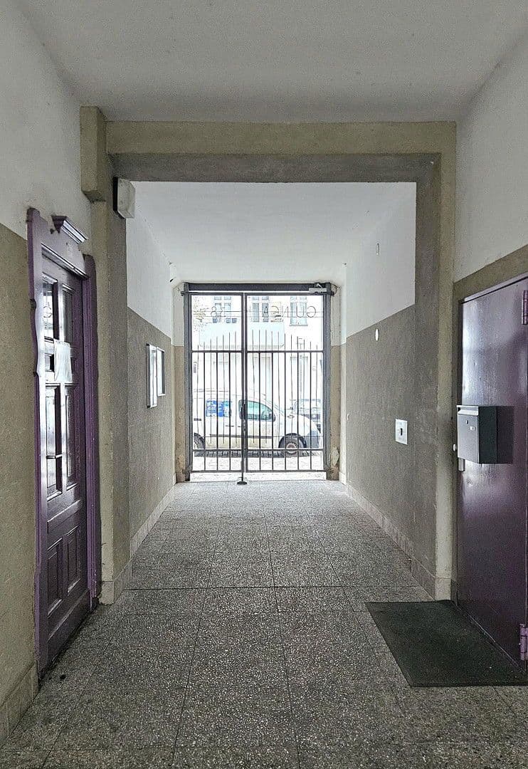 Predaj bytu 4-izbový 90 m², Guineastraße 38, Berlin, Berlín Predaj bytu 4-izbový 90 m², Guineastraße 38, Berlin, Berlín