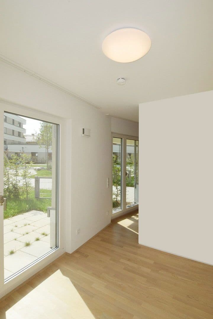 Prenájom bytu 2-izbový 47 m², Aubing Colmdorfstraße, Aubing München, Bavorsko Prenájom bytu 2-izbový 47 m², Aubing Colmdorfstraße, Aubing München, Bavorsko