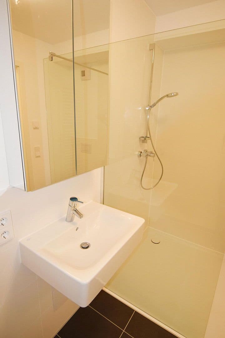 Prenájom bytu 2-izbový 47 m², Aubing Colmdorfstraße, Aubing München, Bavorsko Prenájom bytu 2-izbový 47 m², Aubing Colmdorfstraße, Aubing München, Bavorsko