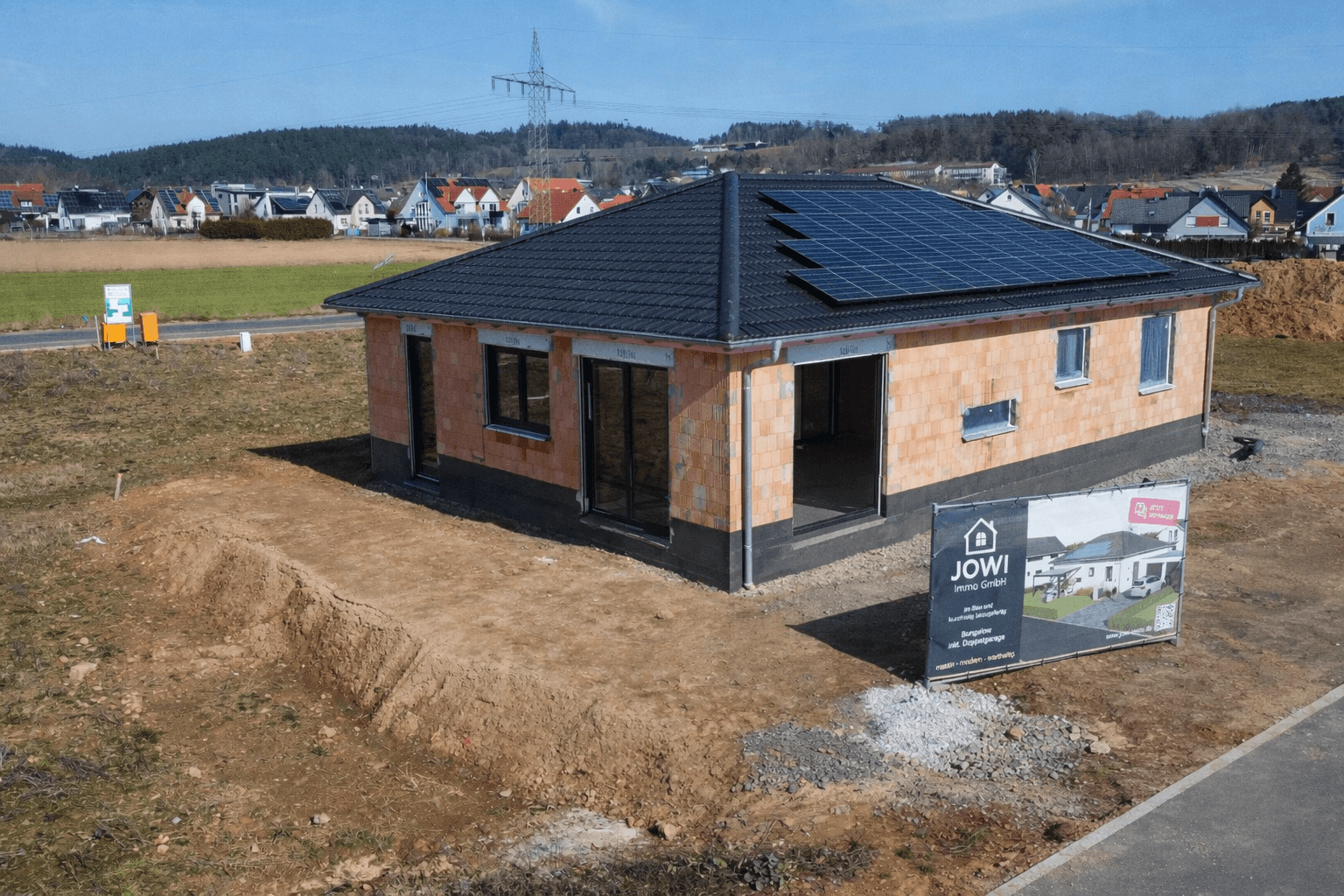 Predaj domu 135 m², pozemek 567 m², Marderweg 13, Irchenrieth, Bavorsko Predaj domu 135 m², pozemek 567 m², Marderweg 13, Irchenrieth, Bavorsko