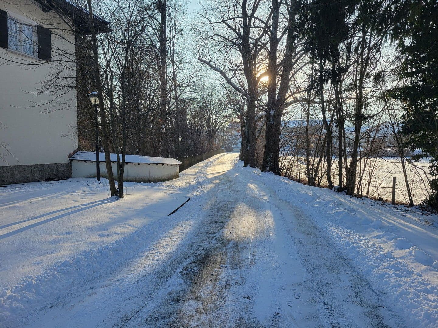 Predaj bytu 3-izbový 90 m², Inntalstraße 8, Brannenburg, Bavorsko Predaj bytu 3-izbový 90 m², Inntalstraße 8, Brannenburg, Bavorsko