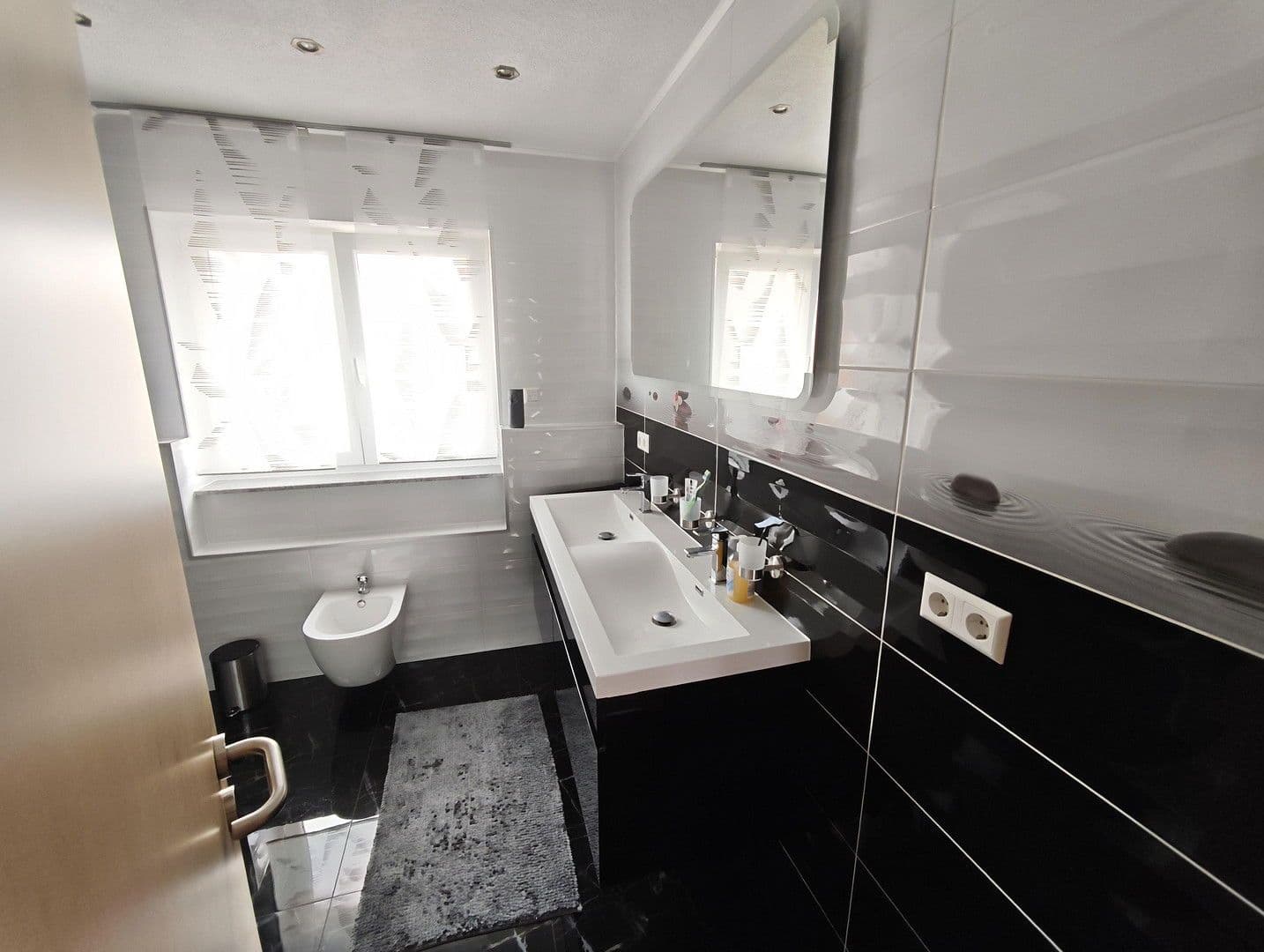 Predaj domu 133 m², pozemek 459 m², Eppingen, Bádensko-Wurttembersko Predaj domu 133 m², pozemek 459 m², Eppingen, Bádensko-Wurttembersko