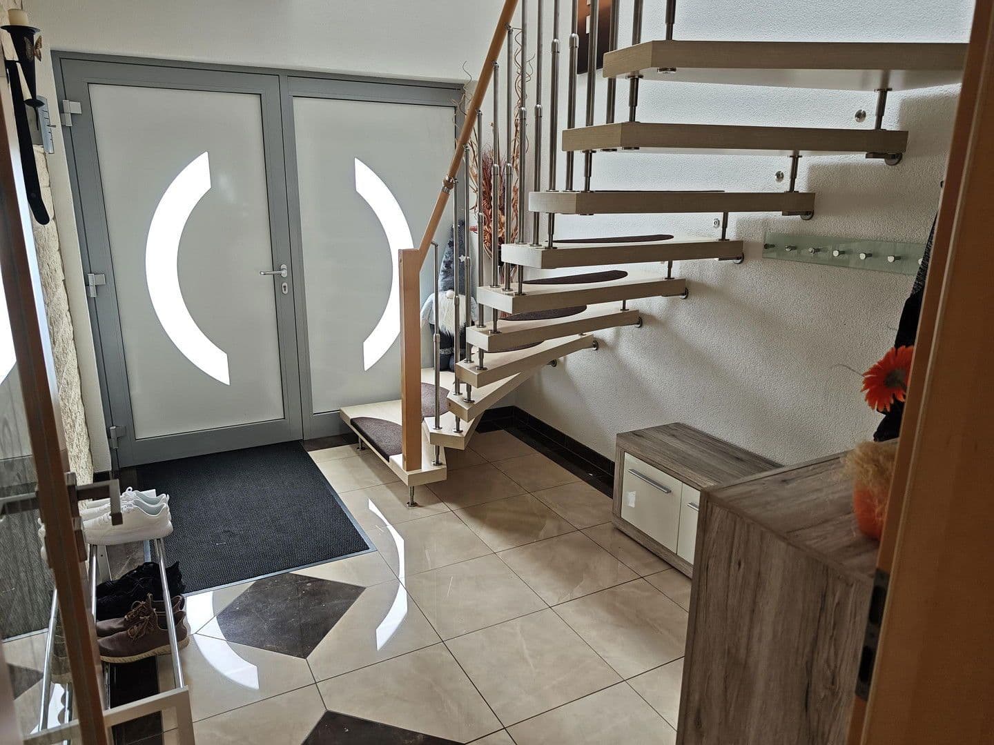 Predaj domu 133 m², pozemek 459 m², Eppingen, Bádensko-Wurttembersko Predaj domu 133 m², pozemek 459 m², Eppingen, Bádensko-Wurttembersko