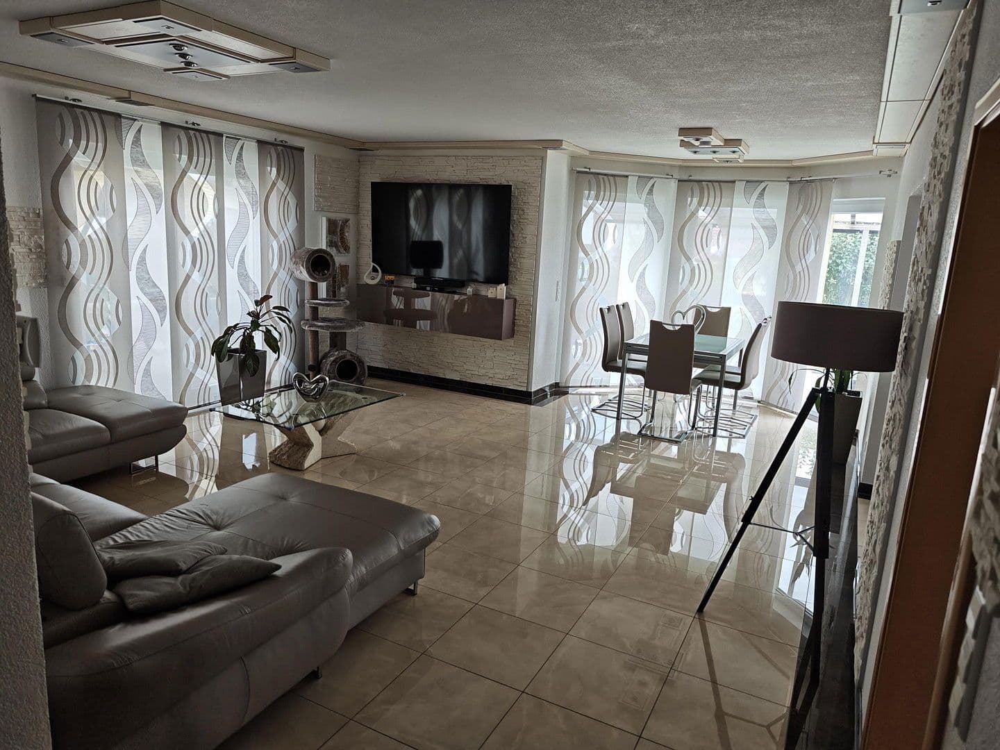 Predaj domu 133 m², pozemek 459 m², Eppingen, Bádensko-Wurttembersko Predaj domu 133 m², pozemek 459 m², Eppingen, Bádensko-Wurttembersko