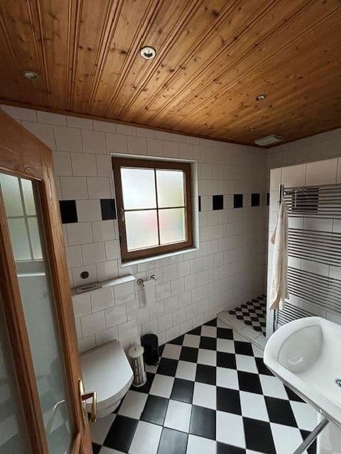 Predaj domu 138 m², pozemek 769 m², Weisendorf, Bavorsko Predaj domu 138 m², pozemek 769 m², Weisendorf, Bavorsko