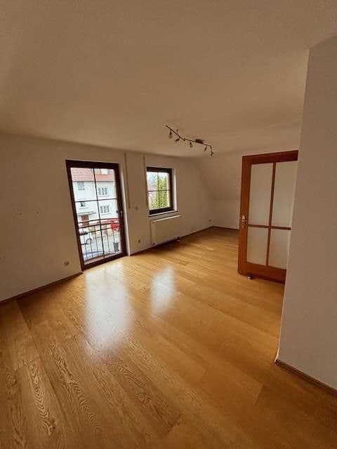 Predaj domu 138 m², pozemek 769 m², Weisendorf, Bavorsko Predaj domu 138 m², pozemek 769 m², Weisendorf, Bavorsko