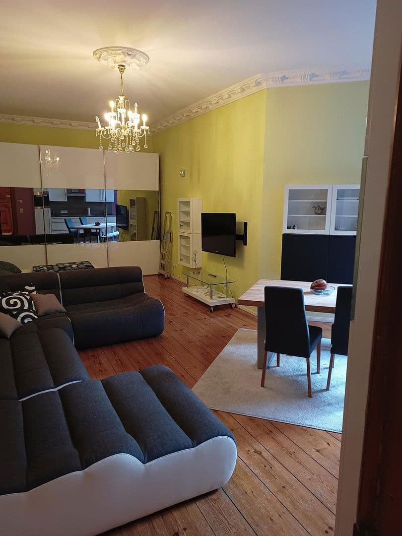 Prenájom bytu 1-izbový 50 m², Berlin, Berlín Prenájom bytu 1-izbový 50 m², Berlin, Berlín