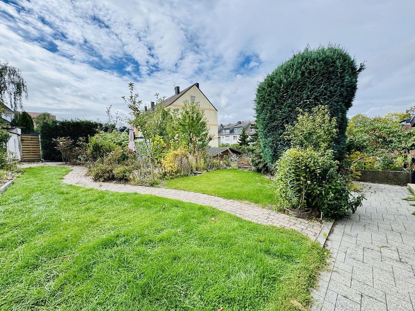 Predaj domu 182 m², pozemek 757 m², Aldenhoven, Severné Porýnie - Westfálsko Predaj domu 182 m², pozemek 757 m², Aldenhoven, Severné Porýnie - Westfálsko