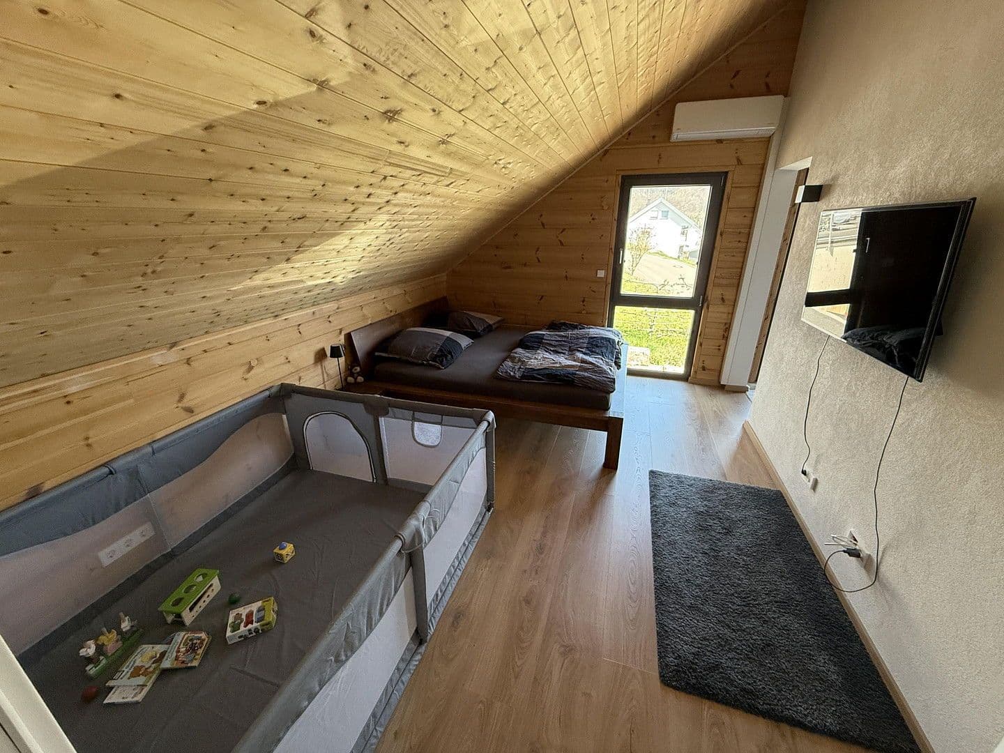 Predaj domu 167 m², pozemek 602 m², Spiegelberg, Bádensko-Wurttembersko Predaj domu 167 m², pozemek 602 m², Spiegelberg, Bádensko-Wurttembersko