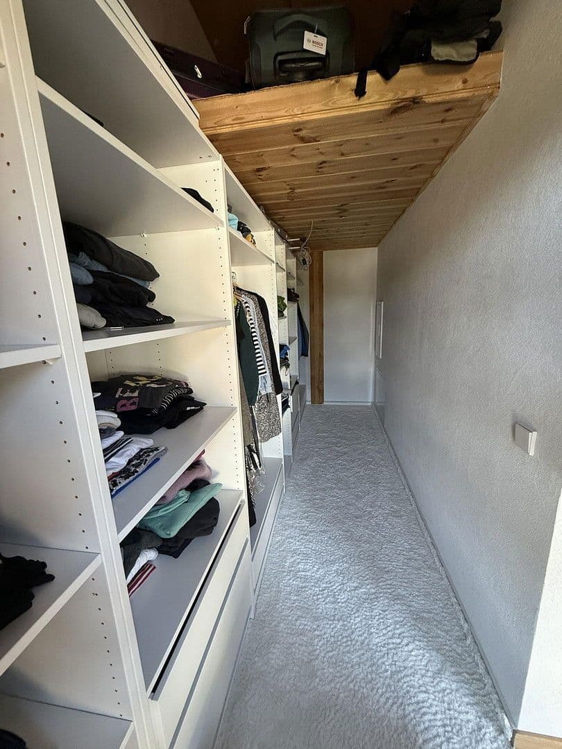 Predaj domu 167 m², pozemek 602 m², Spiegelberg, Bádensko-Wurttembersko Predaj domu 167 m², pozemek 602 m², Spiegelberg, Bádensko-Wurttembersko