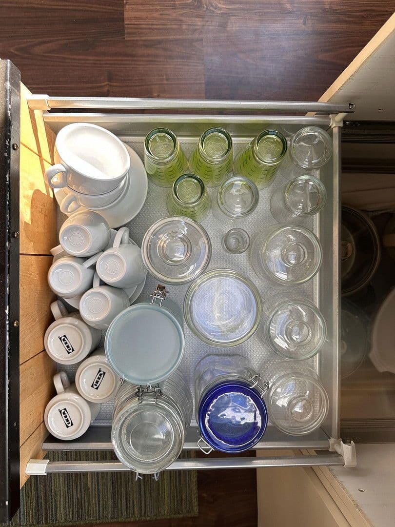 Prenájom bytu 1-izbový 40 m², Bremen, Brémy Prenájom bytu 1-izbový 40 m², Bremen, Brémy