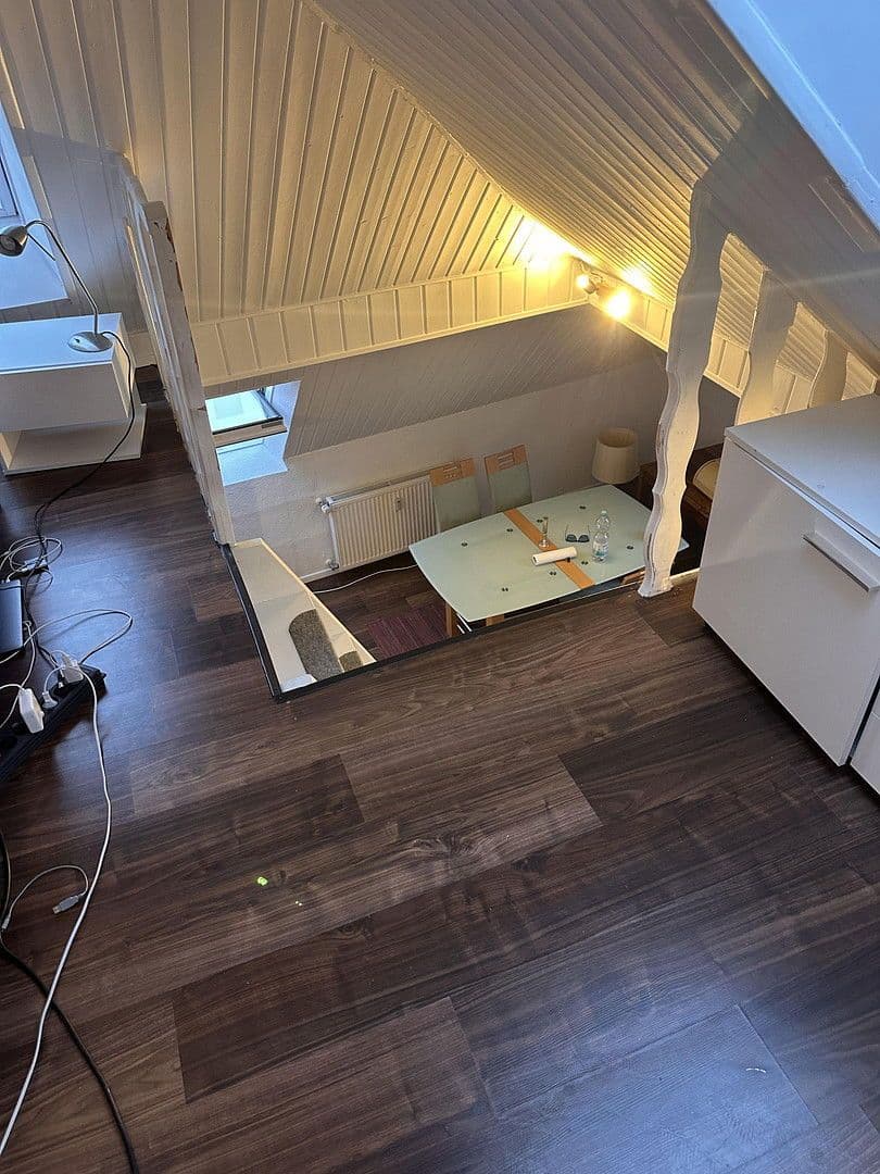 Prenájom bytu 1-izbový 40 m², Bremen, Brémy Prenájom bytu 1-izbový 40 m², Bremen, Brémy