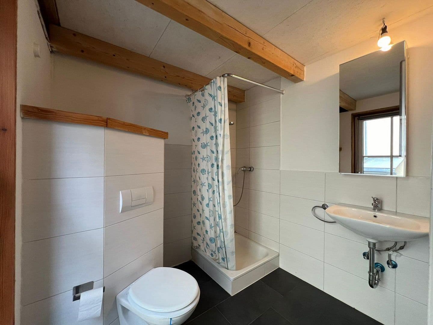 Prenájom domu 85 m², pozemek 150 m², Dingolfing, Bavorsko Prenájom domu 85 m², pozemek 150 m², Dingolfing, Bavorsko