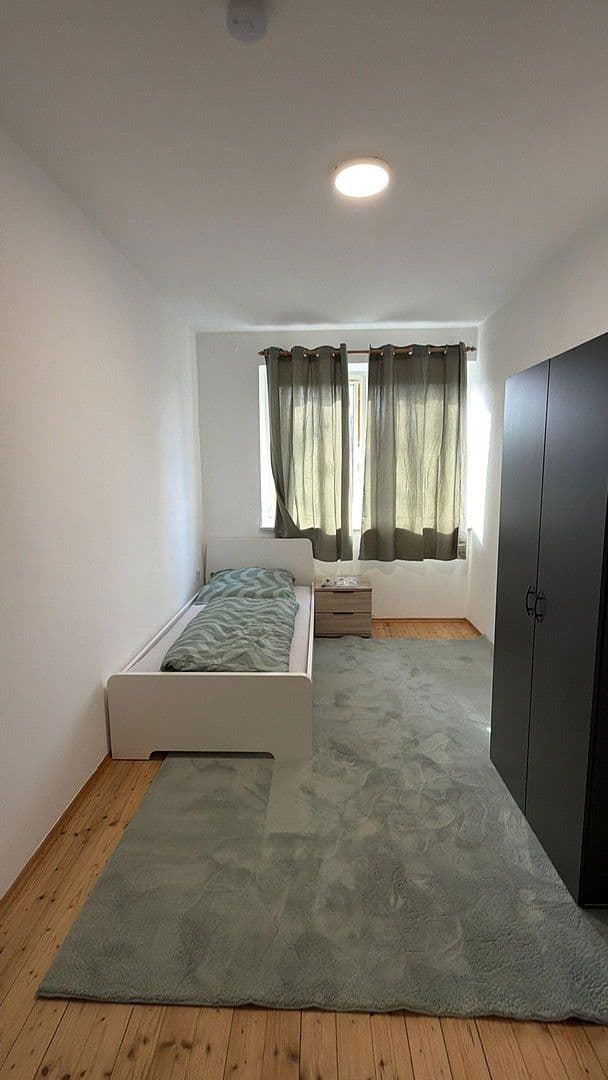 Prenájom domu 85 m², pozemek 150 m², Dingolfing, Bavorsko Prenájom domu 85 m², pozemek 150 m², Dingolfing, Bavorsko