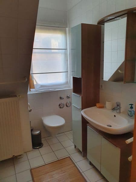 Prenájom bytu 2-izbový 41 m², Martingskirchstr 66-68, Frankfurt, Hesensko Prenájom bytu 2-izbový 41 m², Martingskirchstr 66-68, Frankfurt, Hesensko