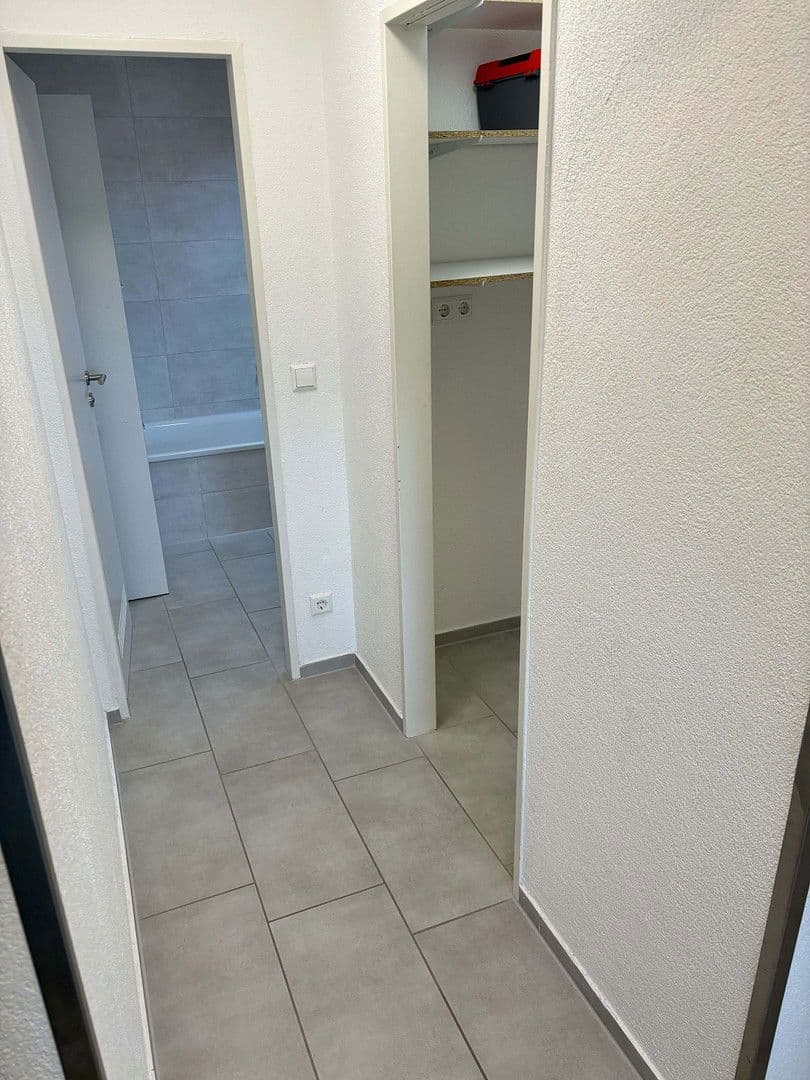 Prenájom bytu 2-izbový 57 m², Waiblingen, Bádensko-Wurttembersko Prenájom bytu 2-izbový 57 m², Waiblingen, Bádensko-Wurttembersko