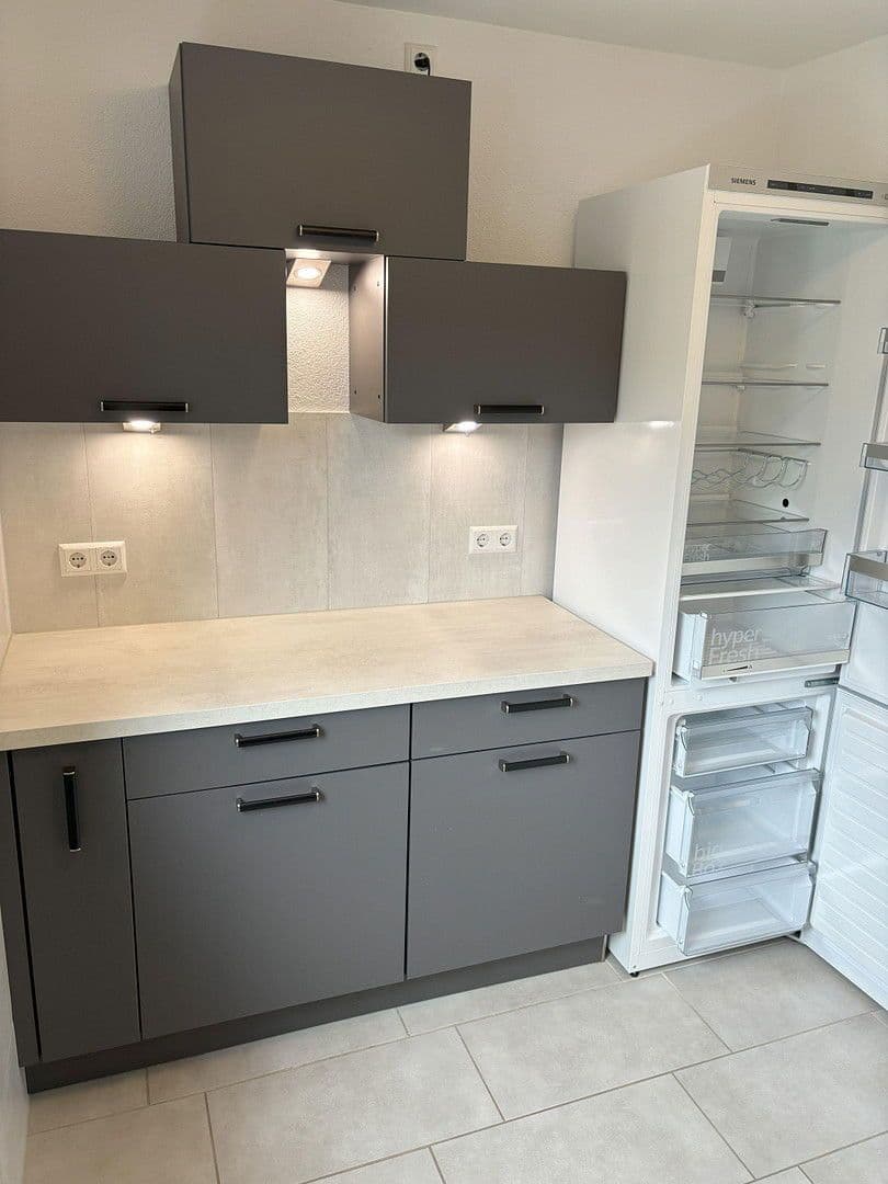 Prenájom bytu 2-izbový 57 m², Waiblingen, Bádensko-Wurttembersko Prenájom bytu 2-izbový 57 m², Waiblingen, Bádensko-Wurttembersko