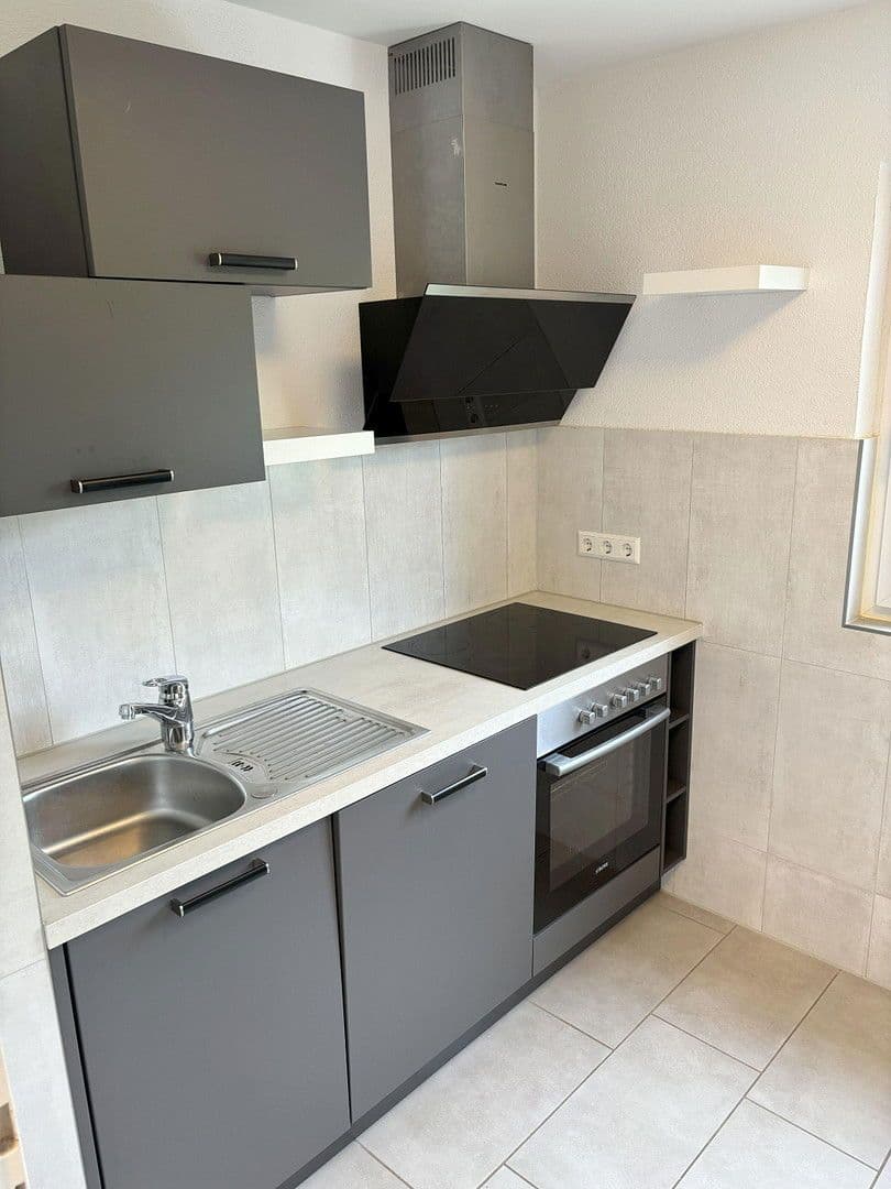 Prenájom bytu 2-izbový 57 m², Waiblingen, Bádensko-Wurttembersko Prenájom bytu 2-izbový 57 m², Waiblingen, Bádensko-Wurttembersko