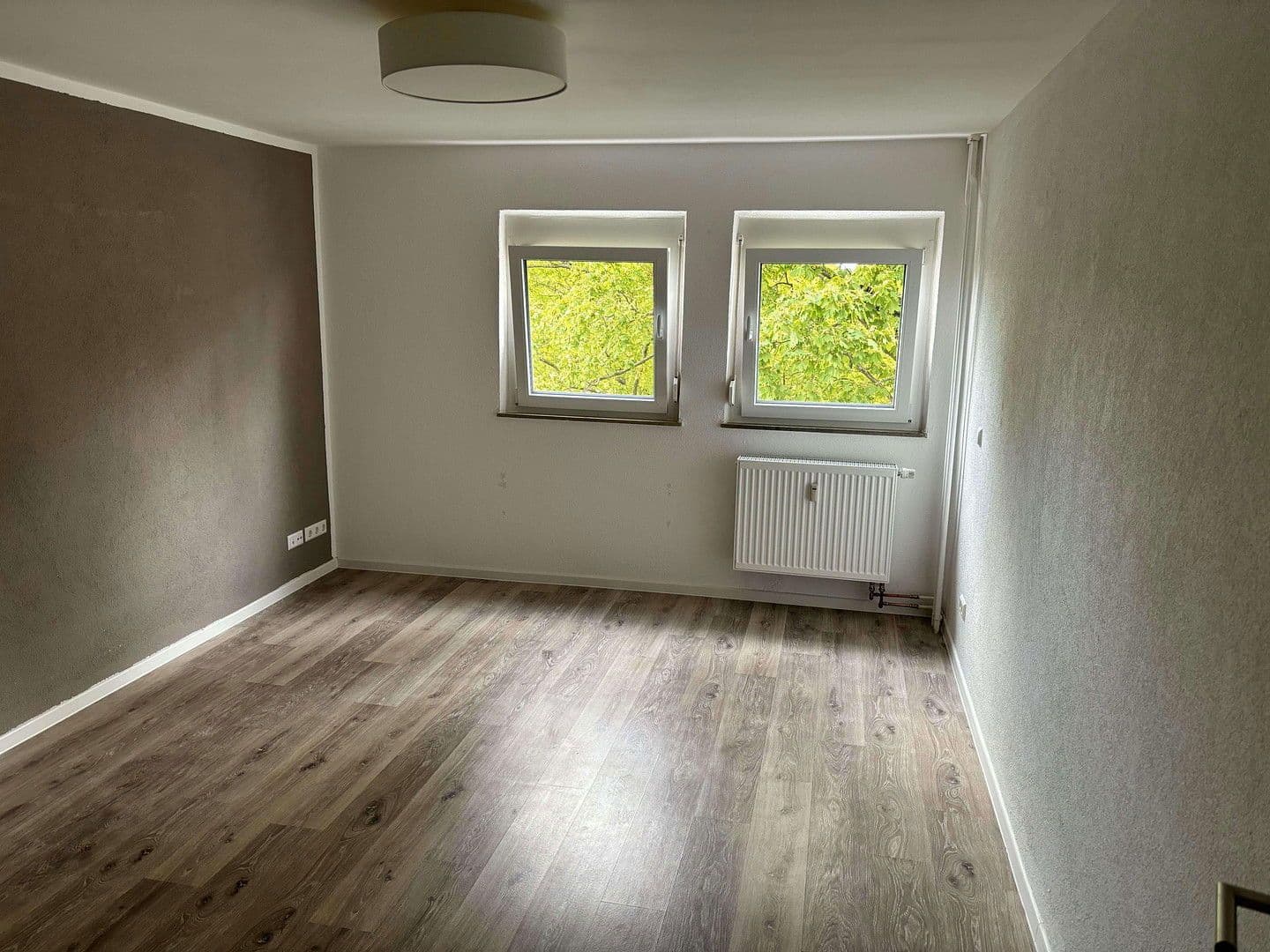 Prenájom bytu 2-izbový 57 m², Waiblingen, Bádensko-Wurttembersko Prenájom bytu 2-izbový 57 m², Waiblingen, Bádensko-Wurttembersko