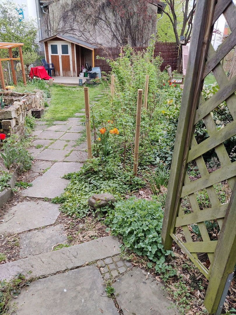 Prenájom bytu 4-izbový 160 m², Tübingen, Bádensko-Wurttembersko Prenájom bytu 4-izbový 160 m², Tübingen, Bádensko-Wurttembersko