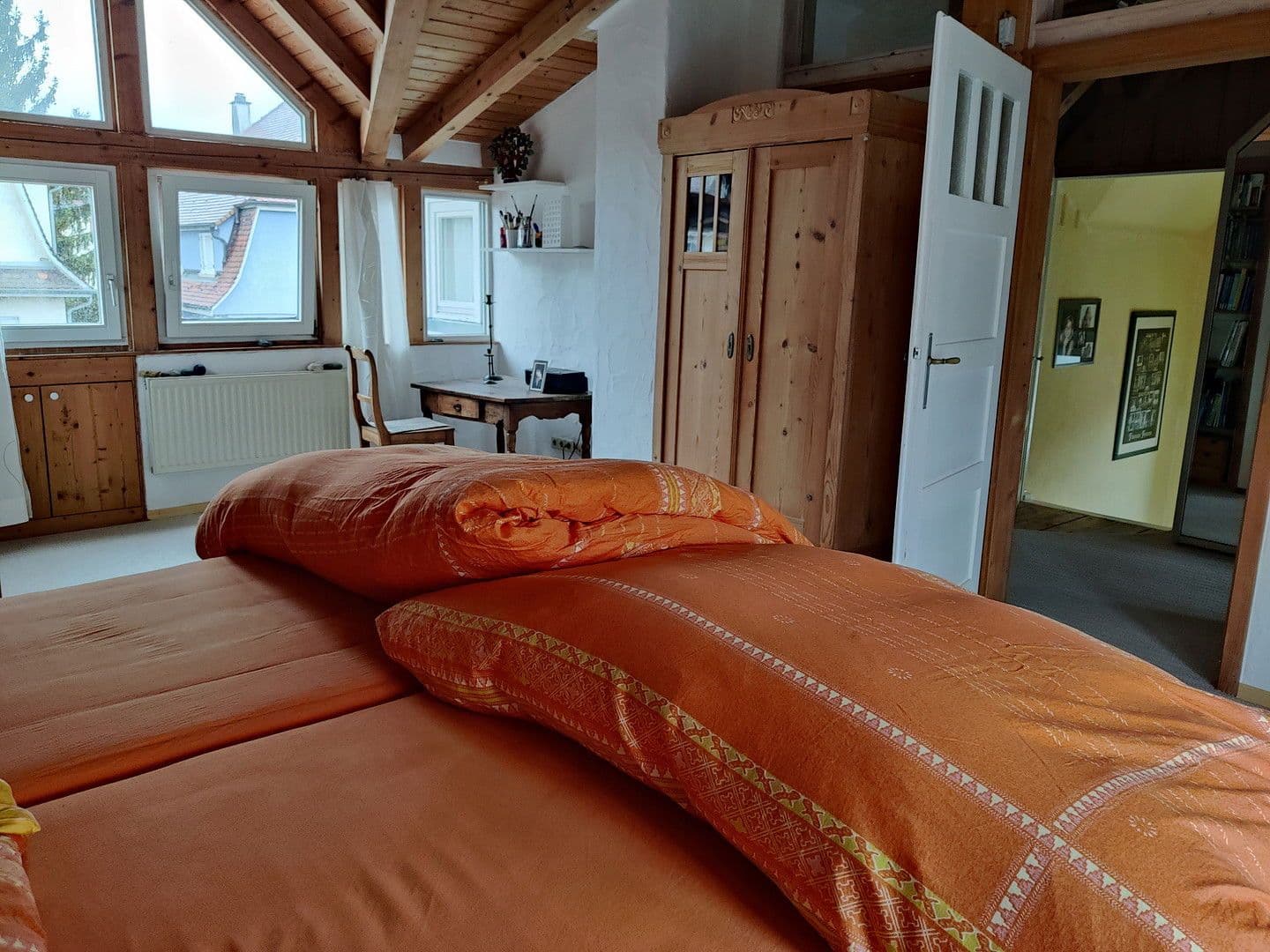 Prenájom bytu 4-izbový 160 m², Tübingen, Bádensko-Wurttembersko Prenájom bytu 4-izbový 160 m², Tübingen, Bádensko-Wurttembersko