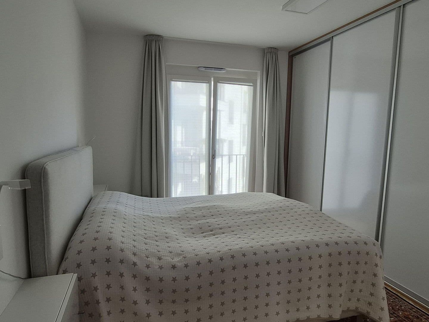 Predaj bytu 3-izbový 85 m², Berlin - Weissensee, Berlín Predaj bytu 3-izbový 85 m², Berlin - Weissensee, Berlín