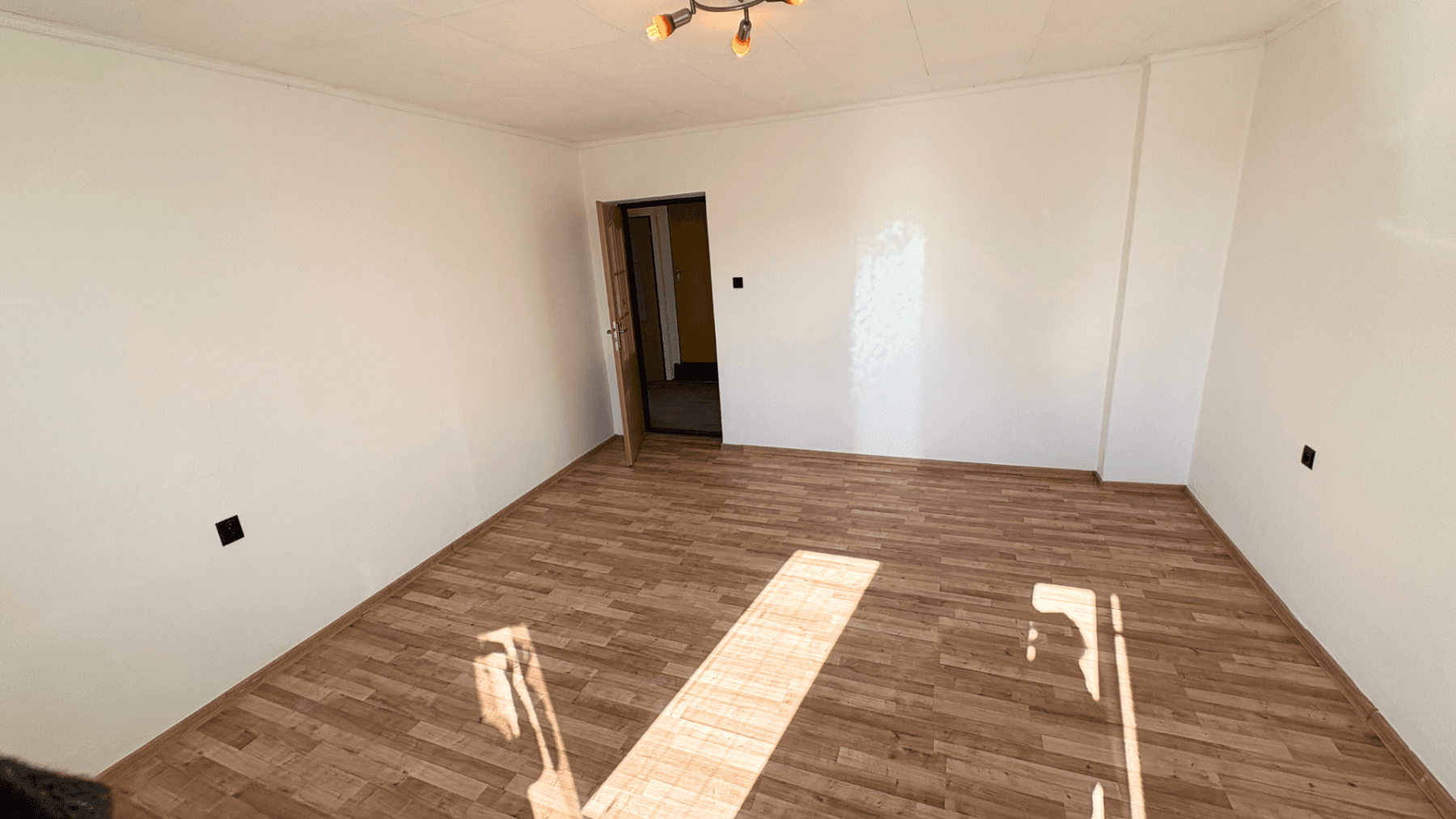 Predaj domu 220 m², pozemek 344 m², Nádražní ulice, Nová Včelnice, Jihočeský kraj Predaj domu 220 m², pozemek 344 m², Nádražní ulice, Nová Včelnice, Jihočeský kraj