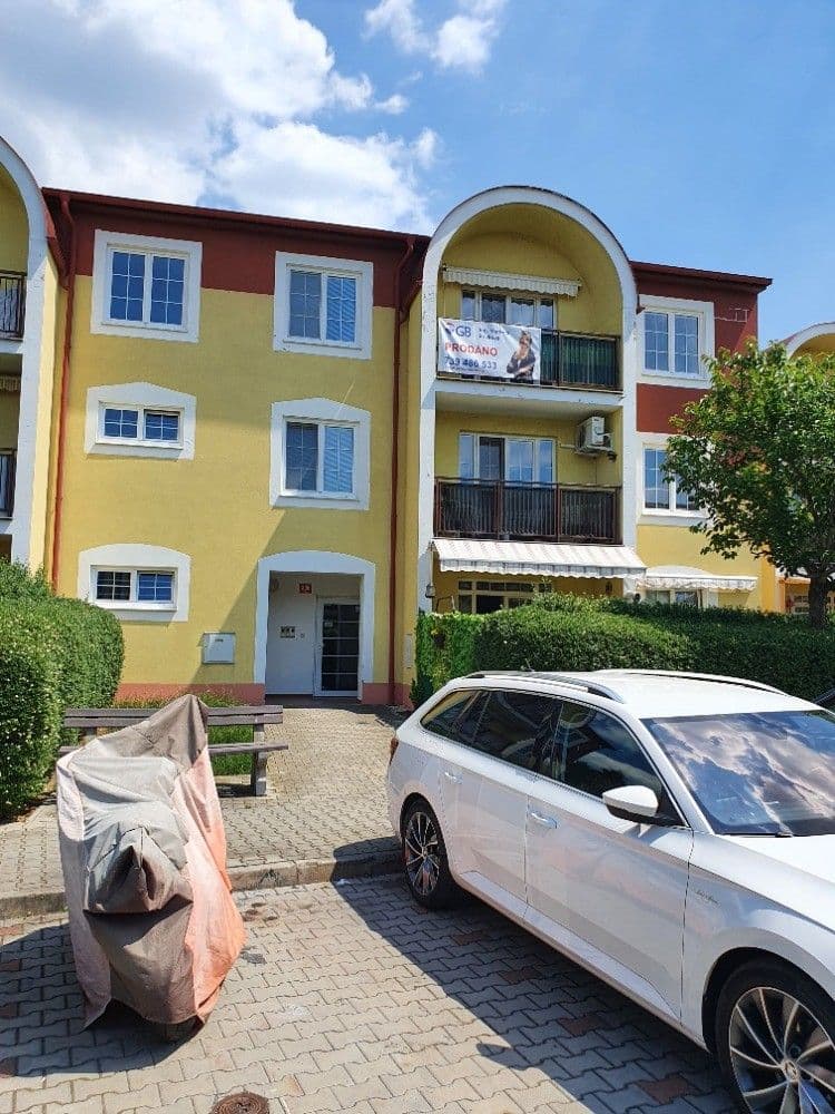 Predaj bytu 2-izbový 51 m², Okružní, Vestec, Středočeský kraj Predaj bytu 2-izbový 51 m², Okružní, Vestec, Středočeský kraj