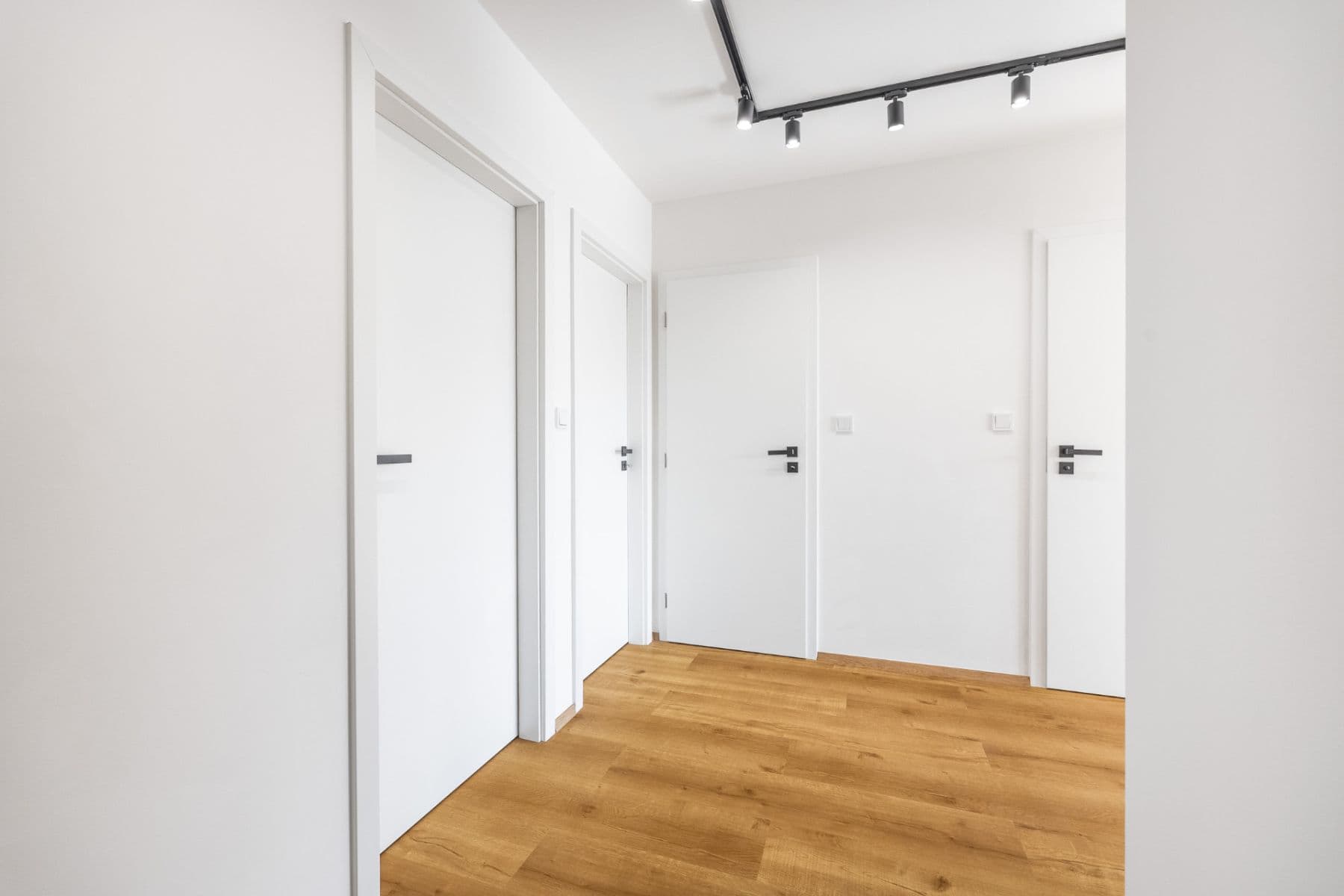 Predaj bytu 3-izbový 79 m², Roháčova, Praha, Praha Predaj bytu 3-izbový 79 m², Roháčova, Praha, Praha