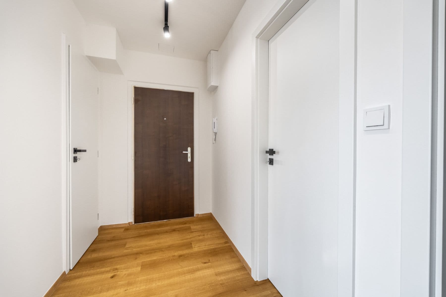 Predaj bytu 3-izbový 79 m², Roháčova, Praha, Praha Predaj bytu 3-izbový 79 m², Roháčova, Praha, Praha