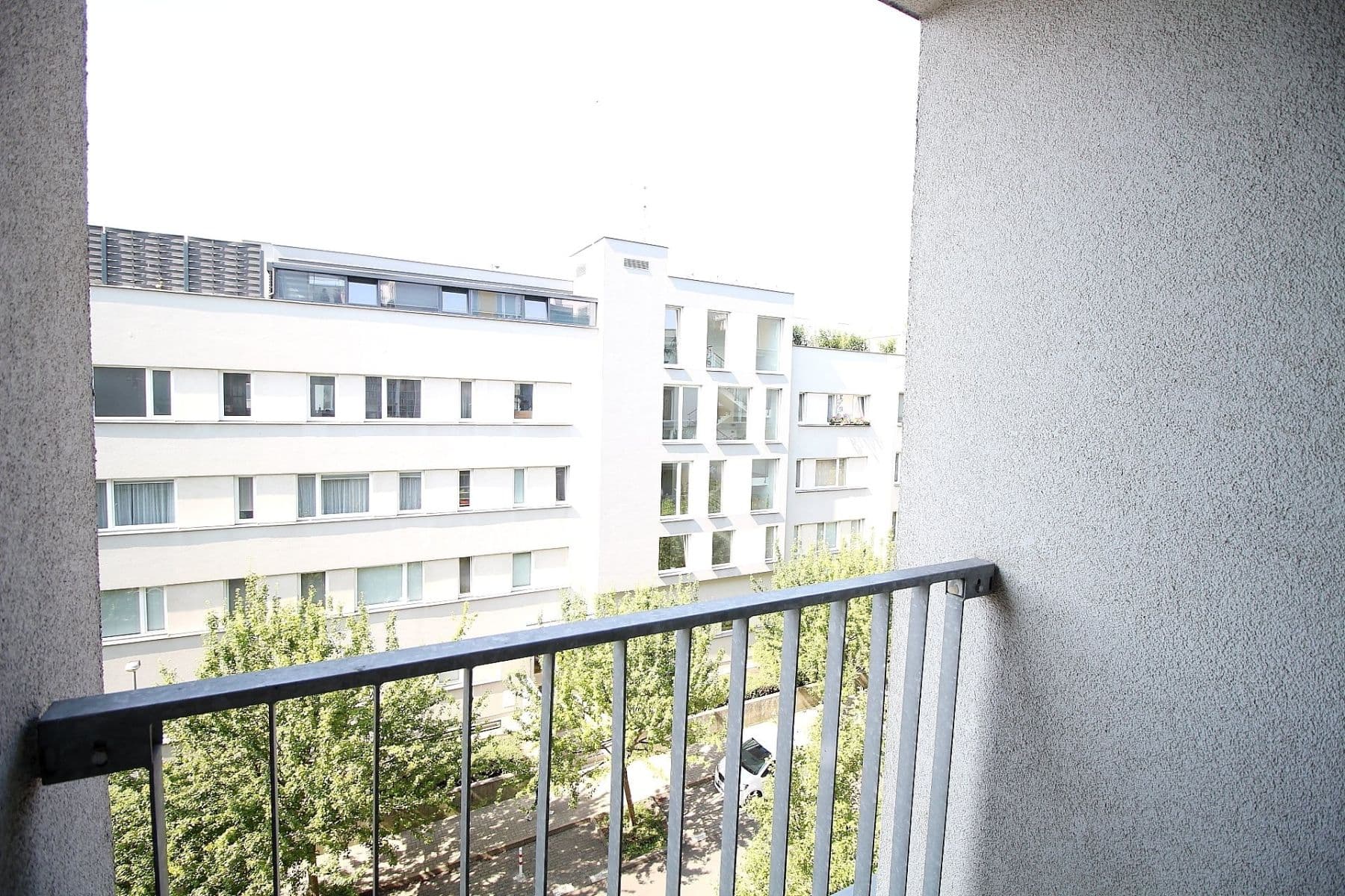 Prenájom bytu 1-izbový 38 m², Zubrnická, Praha, Praha Prenájom bytu 1-izbový 38 m², Zubrnická, Praha, Praha