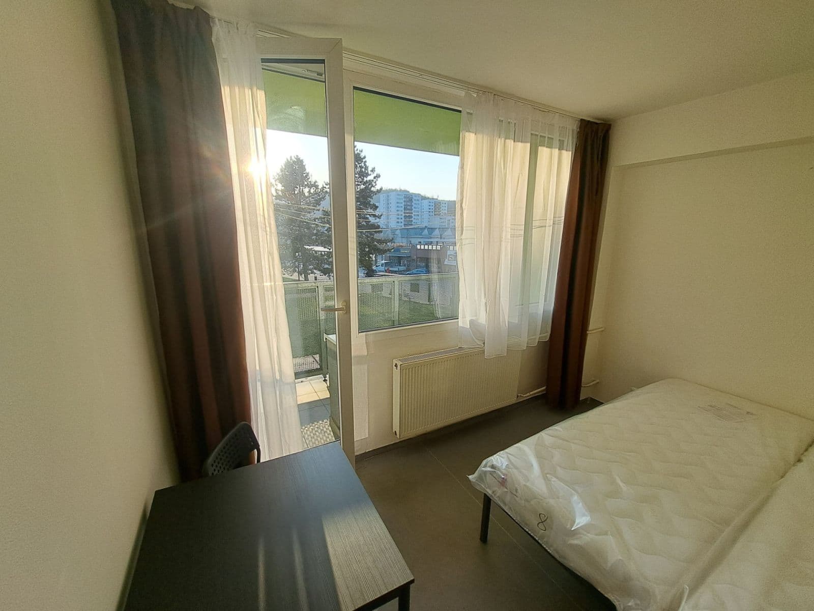 Prenájom bytu 1-izbový 25 m², Vrážská, Praha, Praha Prenájom bytu 1-izbový 25 m², Vrážská, Praha, Praha