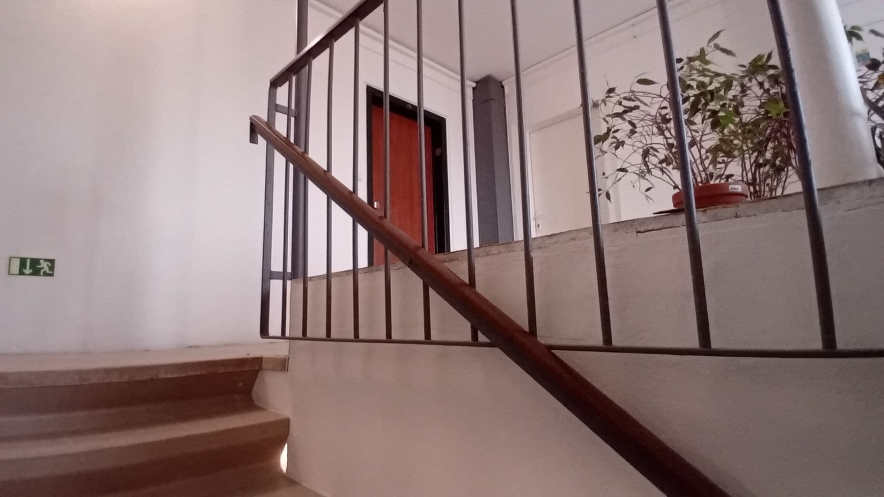 Prenájom nebytového priestoru 32 m², Jeseniova, Praha, Praha Prenájom nebytového priestoru 32 m², Jeseniova, Praha, Praha