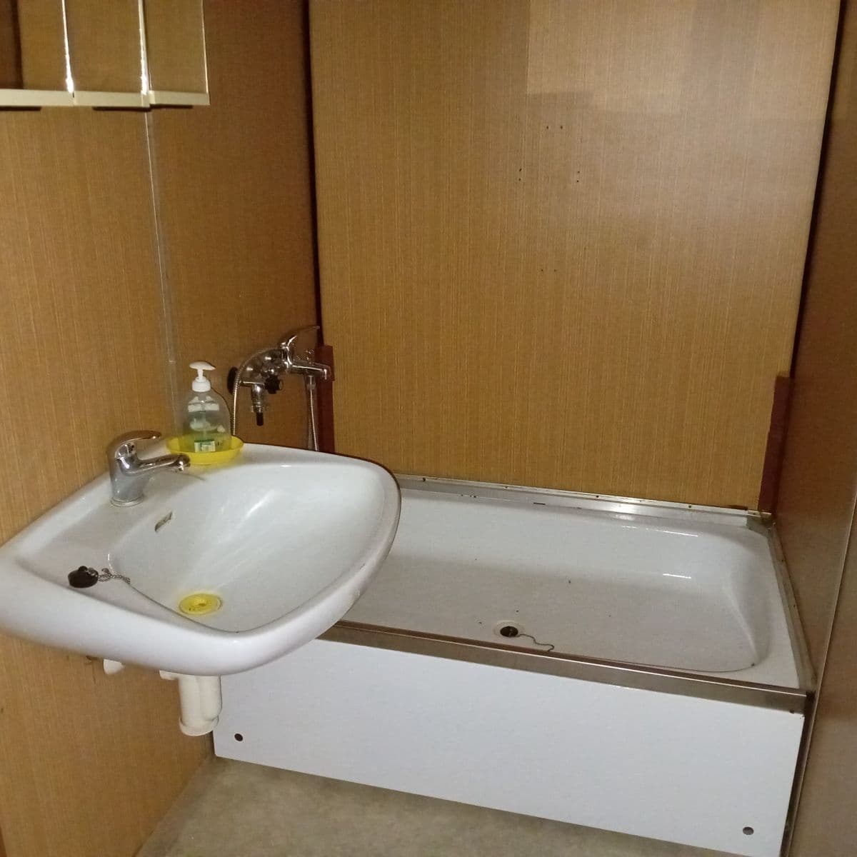 Prenájom nebytového priestoru 32 m², Jeseniova, Praha, Praha Prenájom nebytového priestoru 32 m², Jeseniova, Praha, Praha