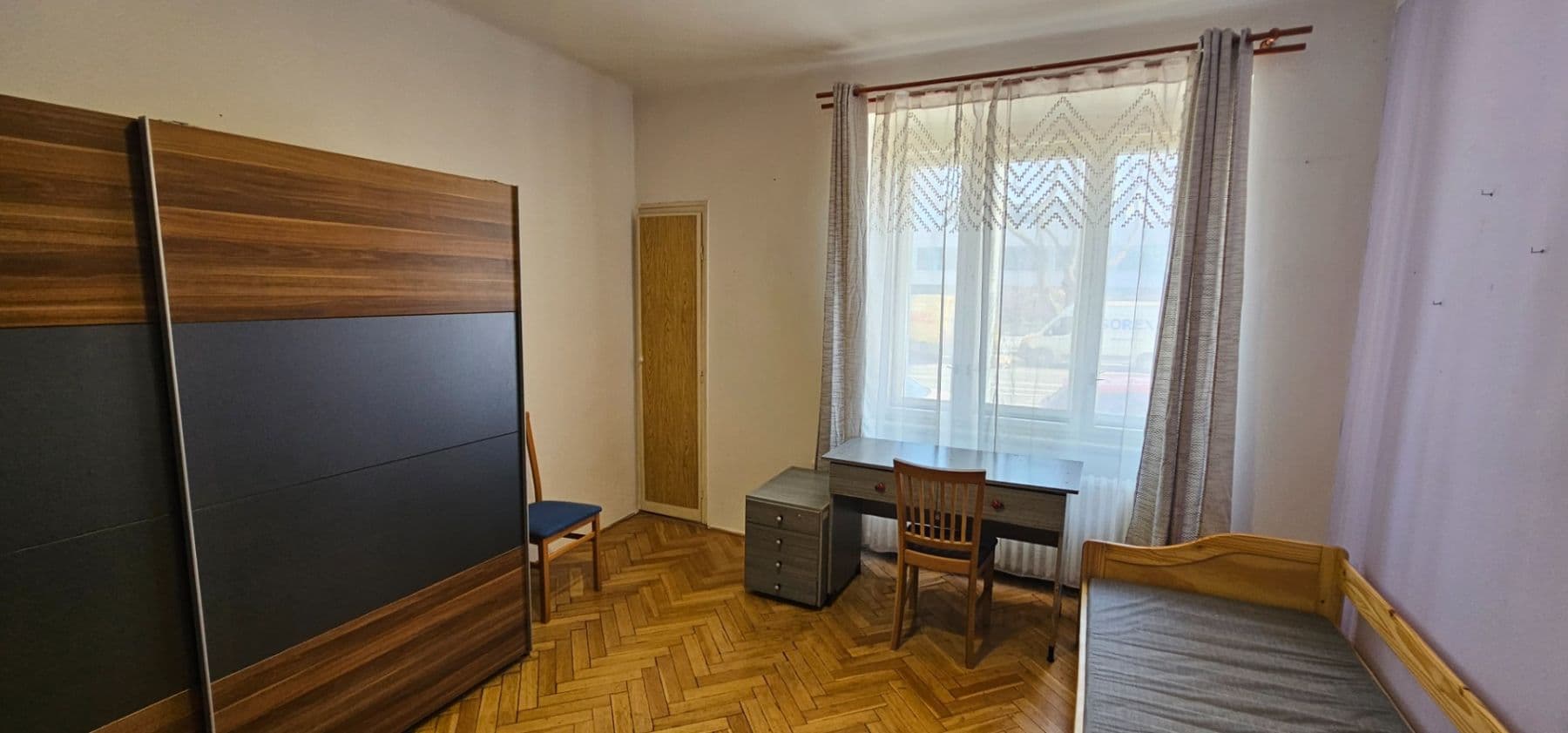 Prenájom bytu 1-izbový 30 m², Jankovcova, Praha, Praha Prenájom bytu 1-izbový 30 m², Jankovcova, Praha, Praha