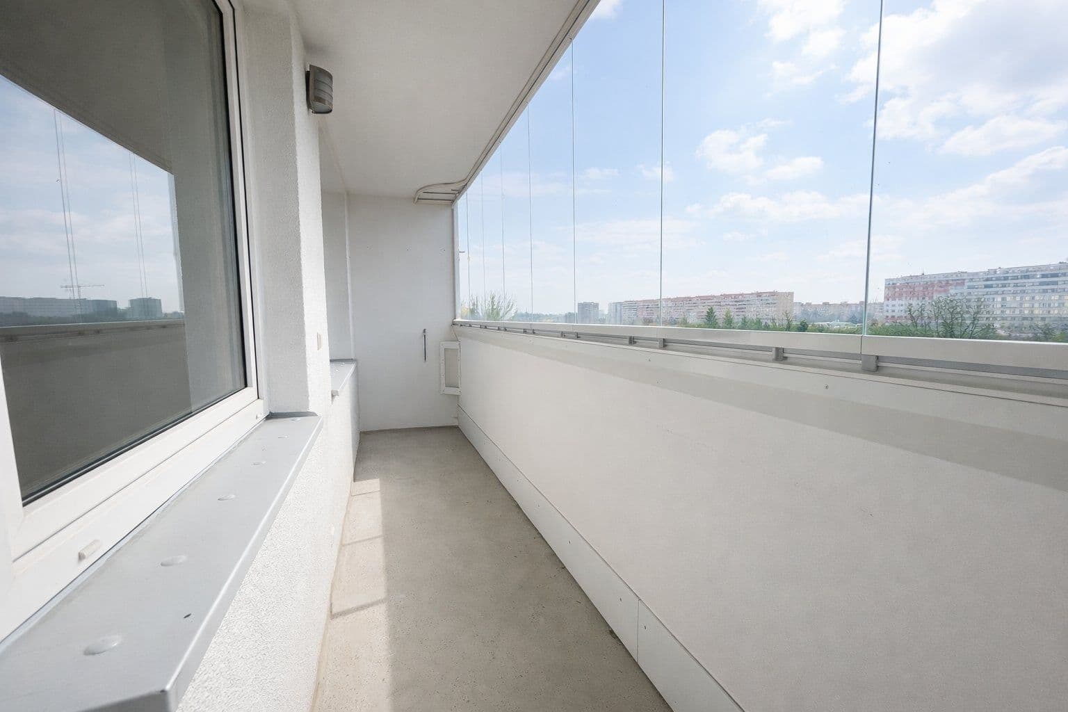 Prenájom bytu 2-izbový 41 m², Jablonecká, Praha, Praha Prenájom bytu 2-izbový 41 m², Jablonecká, Praha, Praha