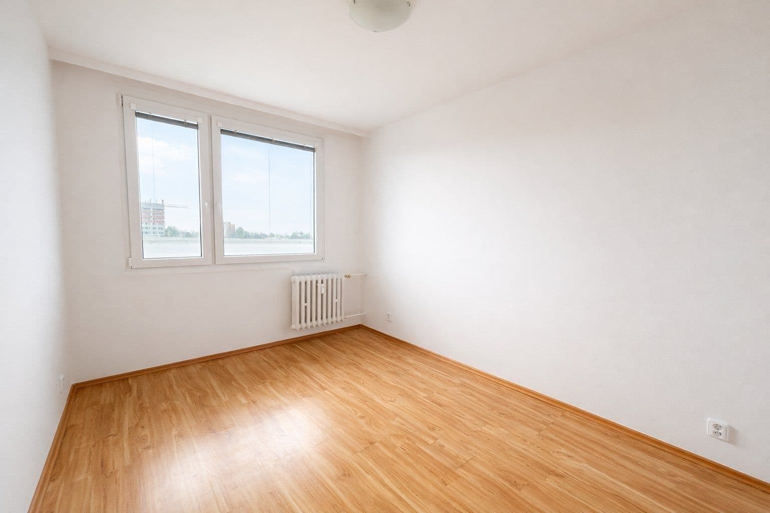 Prenájom bytu 2-izbový 41 m², Jablonecká, Praha, Praha Prenájom bytu 2-izbový 41 m², Jablonecká, Praha, Praha
