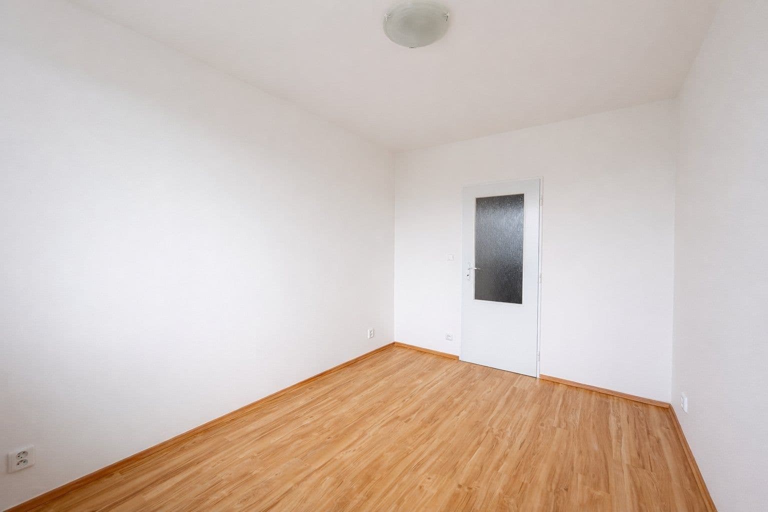 Prenájom bytu 2-izbový 41 m², Jablonecká, Praha, Praha Prenájom bytu 2-izbový 41 m², Jablonecká, Praha, Praha