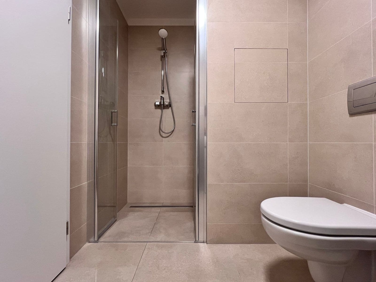 Prenájom bytu 1-izbový 32 m², Poděbradská, Praha, Praha Prenájom bytu 1-izbový 32 m², Poděbradská, Praha, Praha