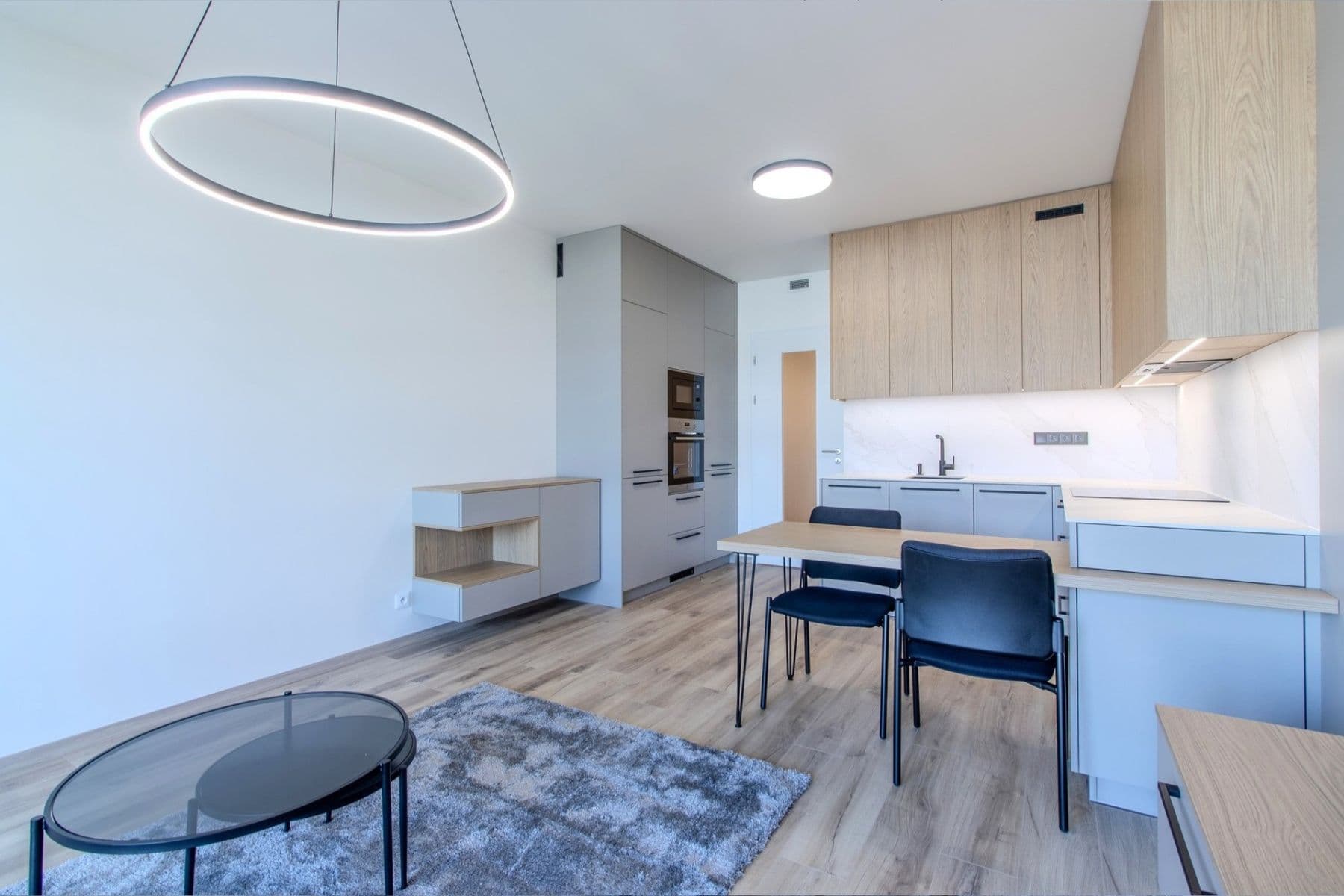 Prenájom bytu 1-izbový 32 m², Poděbradská, Praha, Praha Prenájom bytu 1-izbový 32 m², Poděbradská, Praha, Praha